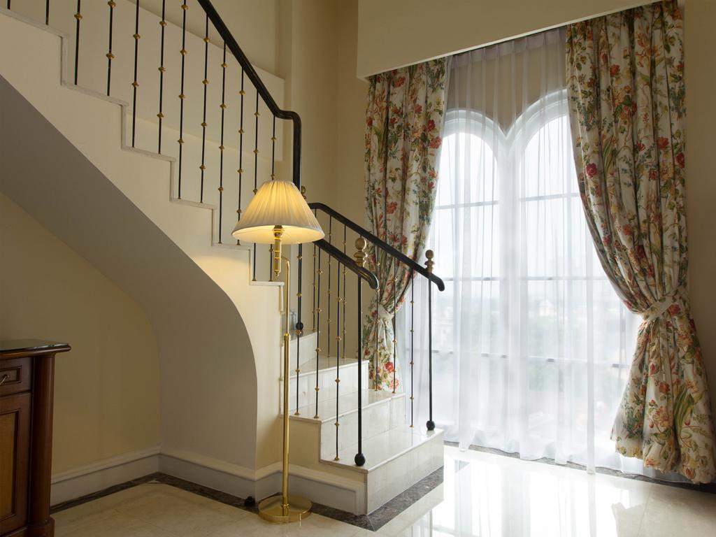 Hotel Gran Mahakam Джакарта Экстерьер фото